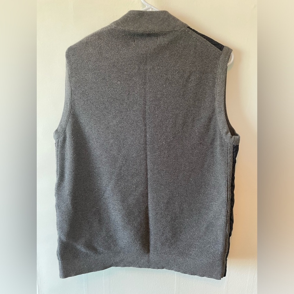 Barbour half puffer vest. 100% cotton. - Picture 2 of 4